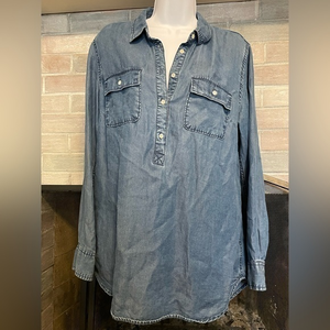 Womens‎ xl denium top. Button up